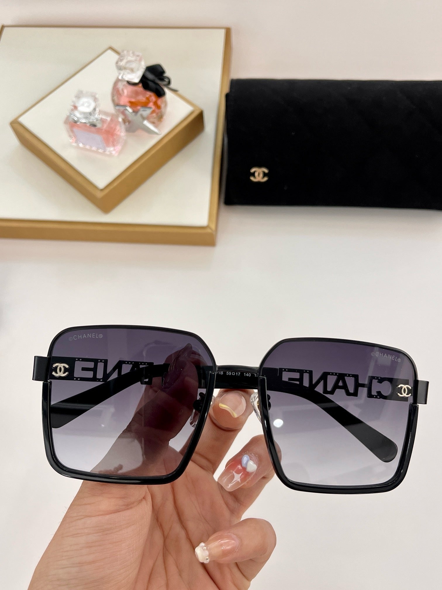 Chanel Sunglasses 08