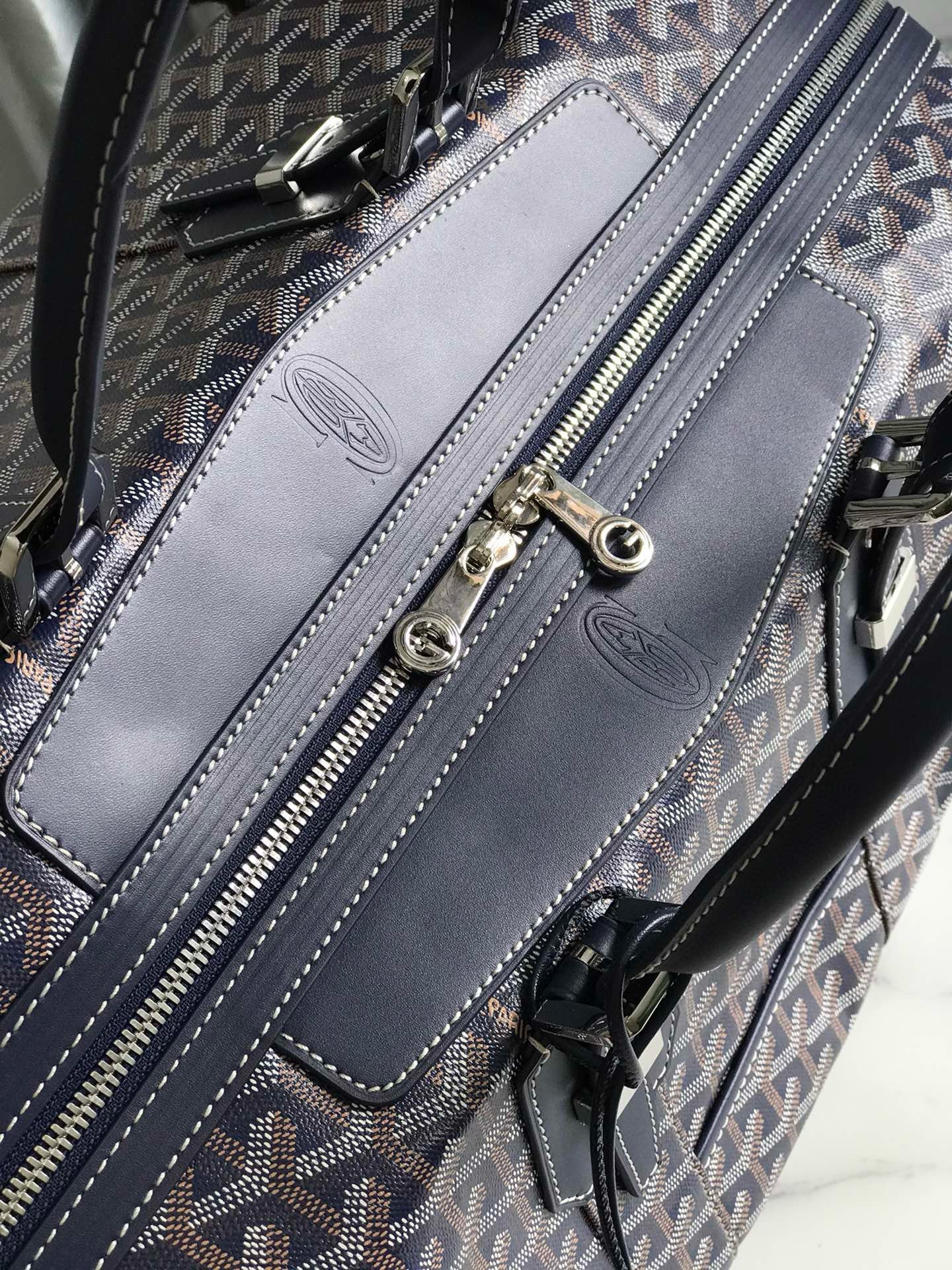Goya Navy Blue Boeing 45 Travel Bag