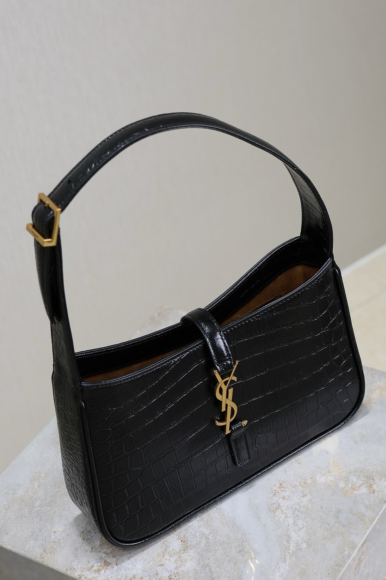 Le 5 a 7 Bag 25cm Black Crocodile Pattern Calfskin Ghw
