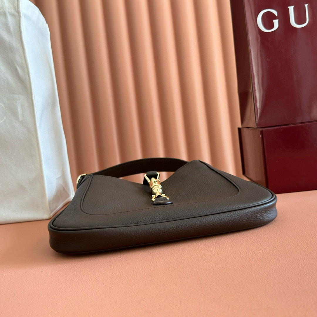 Gucci 25 Jackie Bag Dark Brown Grain Leather