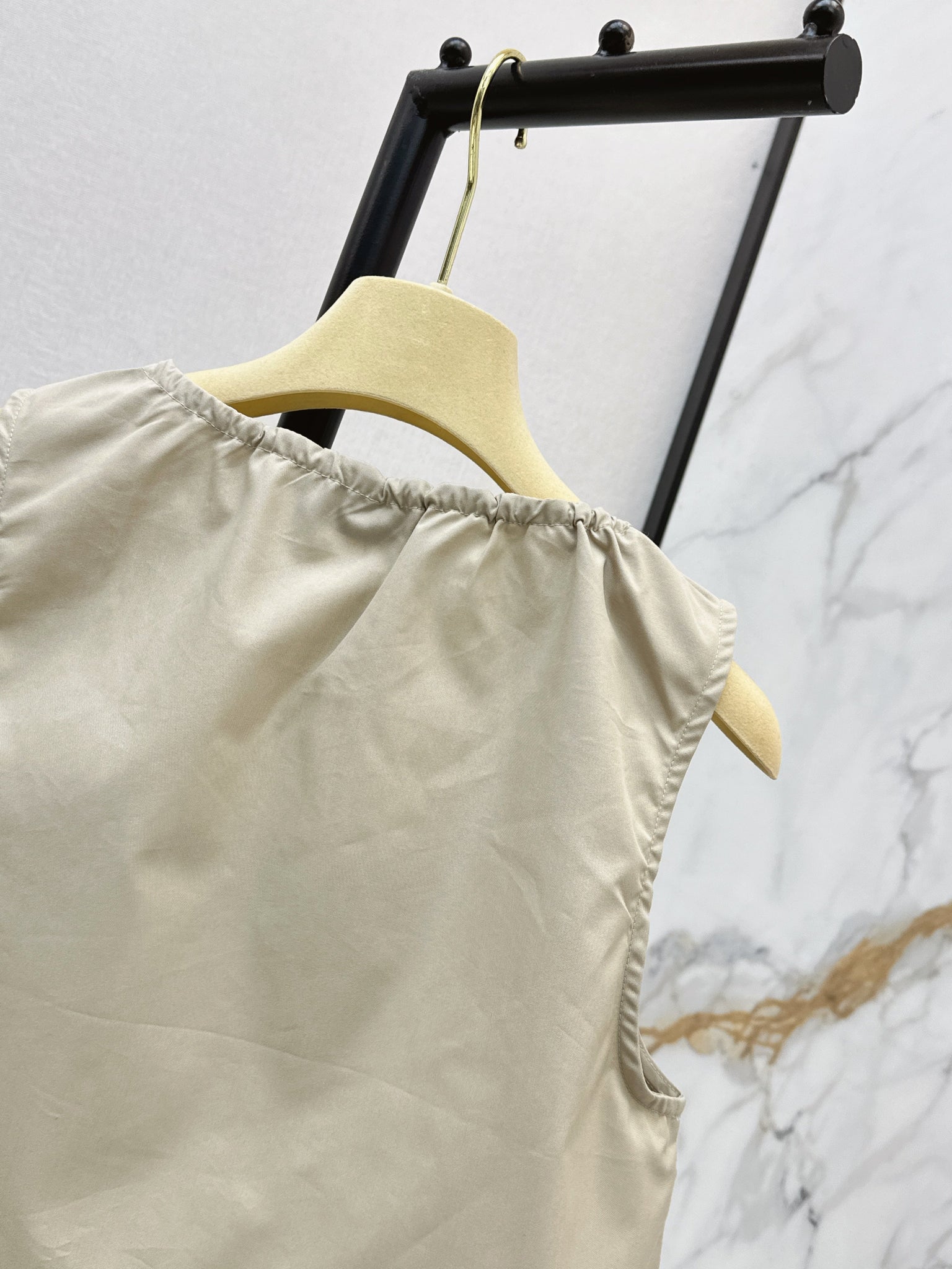 Miu 26s Crop Top Panama Beige Cotton Poplin