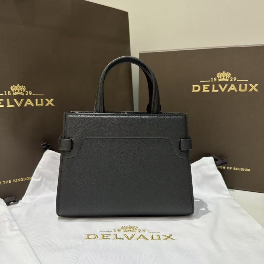 DX Tempête Crush PM Stud Detail 19cm Black Calfskin