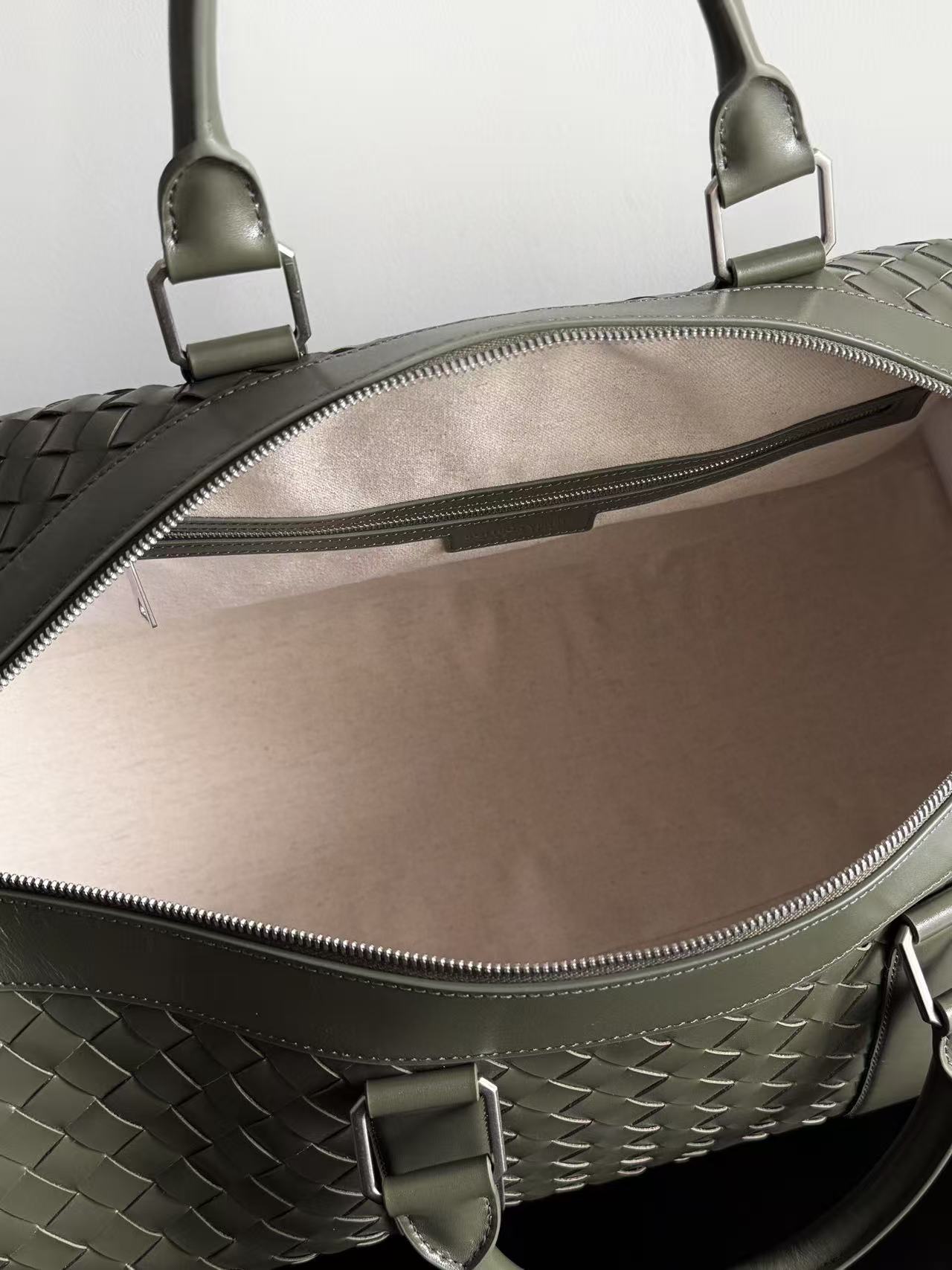 BV 25s Replica Bottega Veneta Duffel Bag Green Intrecciato leather