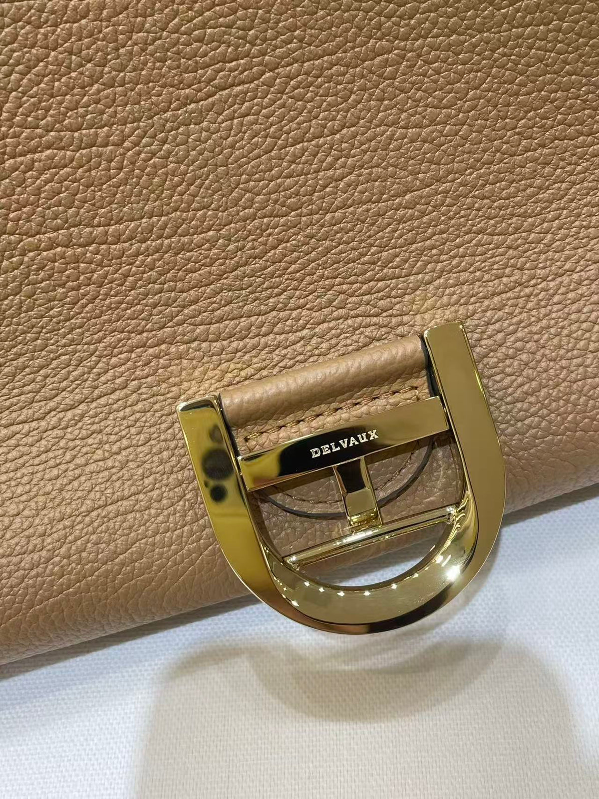 DX 26s Brillant Tempo S Small Calfskin