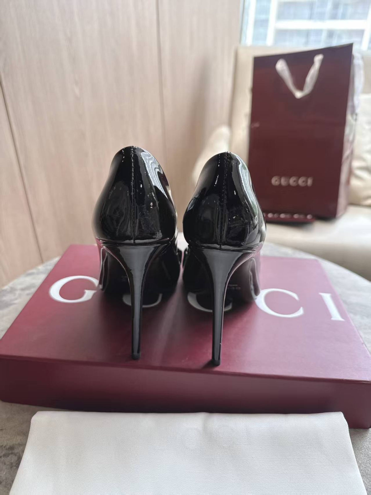 GG 26s Donna Pumps Black Patent 643400