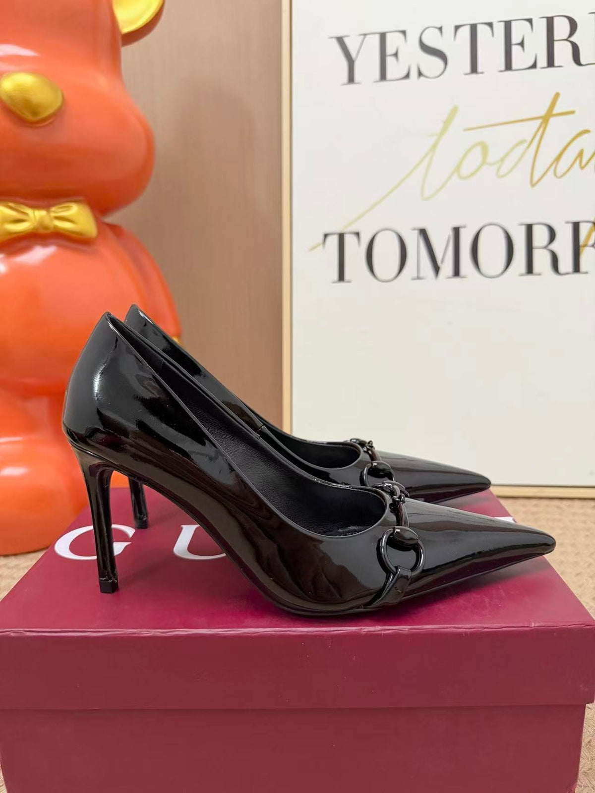 GG 26s Donna Pumps Black Patent 643400