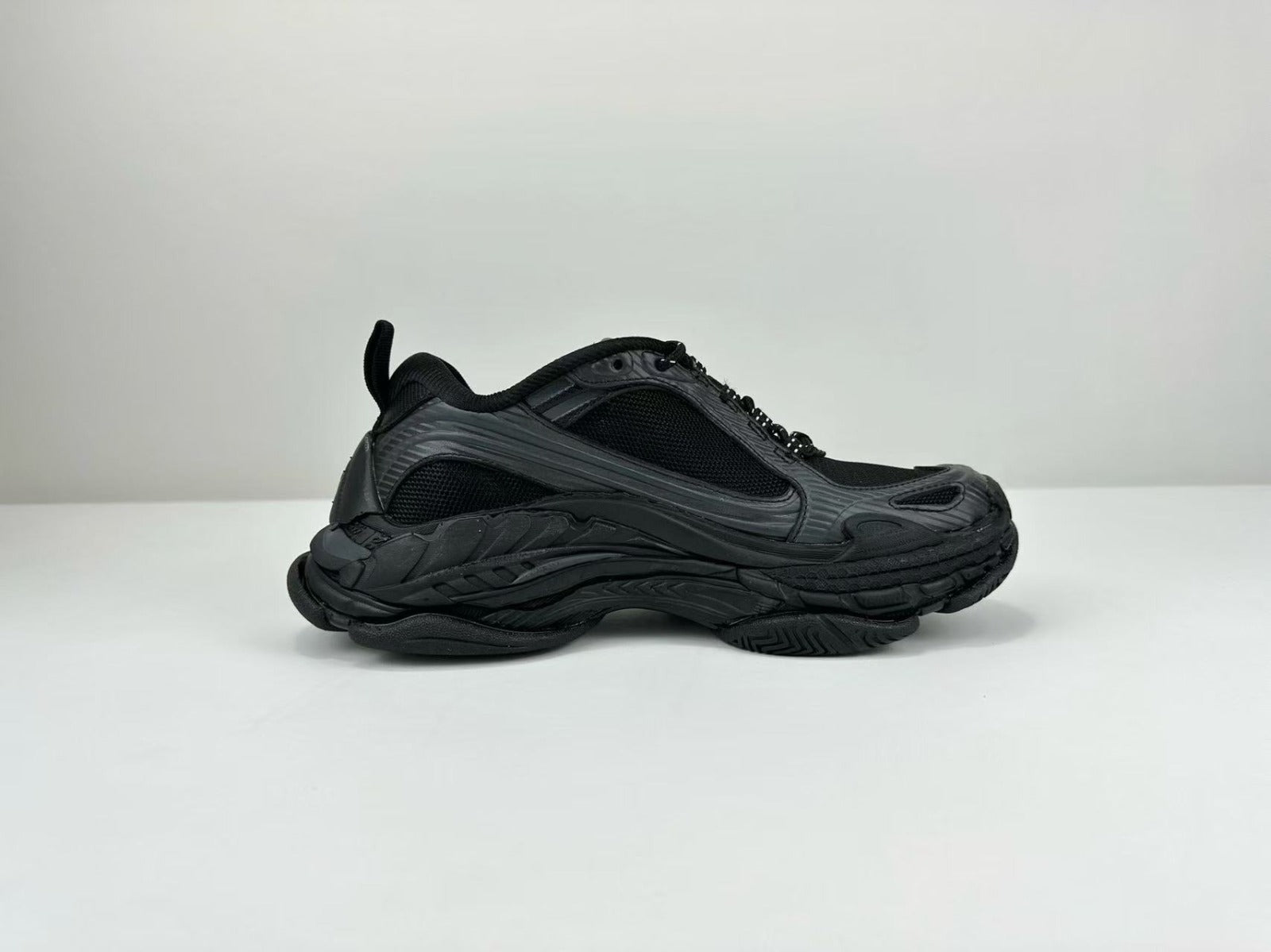 Balenciaga Triple S.2 Sneaker Black Polyurethane Polyester