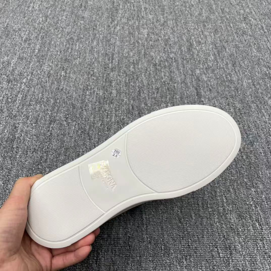 Zegna Triple Stitch Sneakers White Off-White Grained Leather
