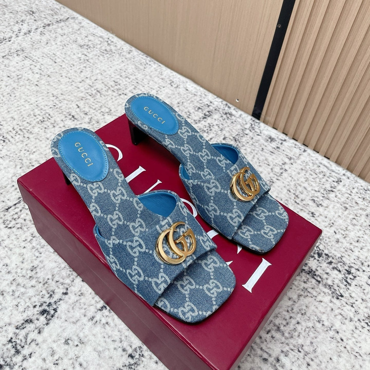 Gucci 26s High Heels Blue Denim Gold Hardware
