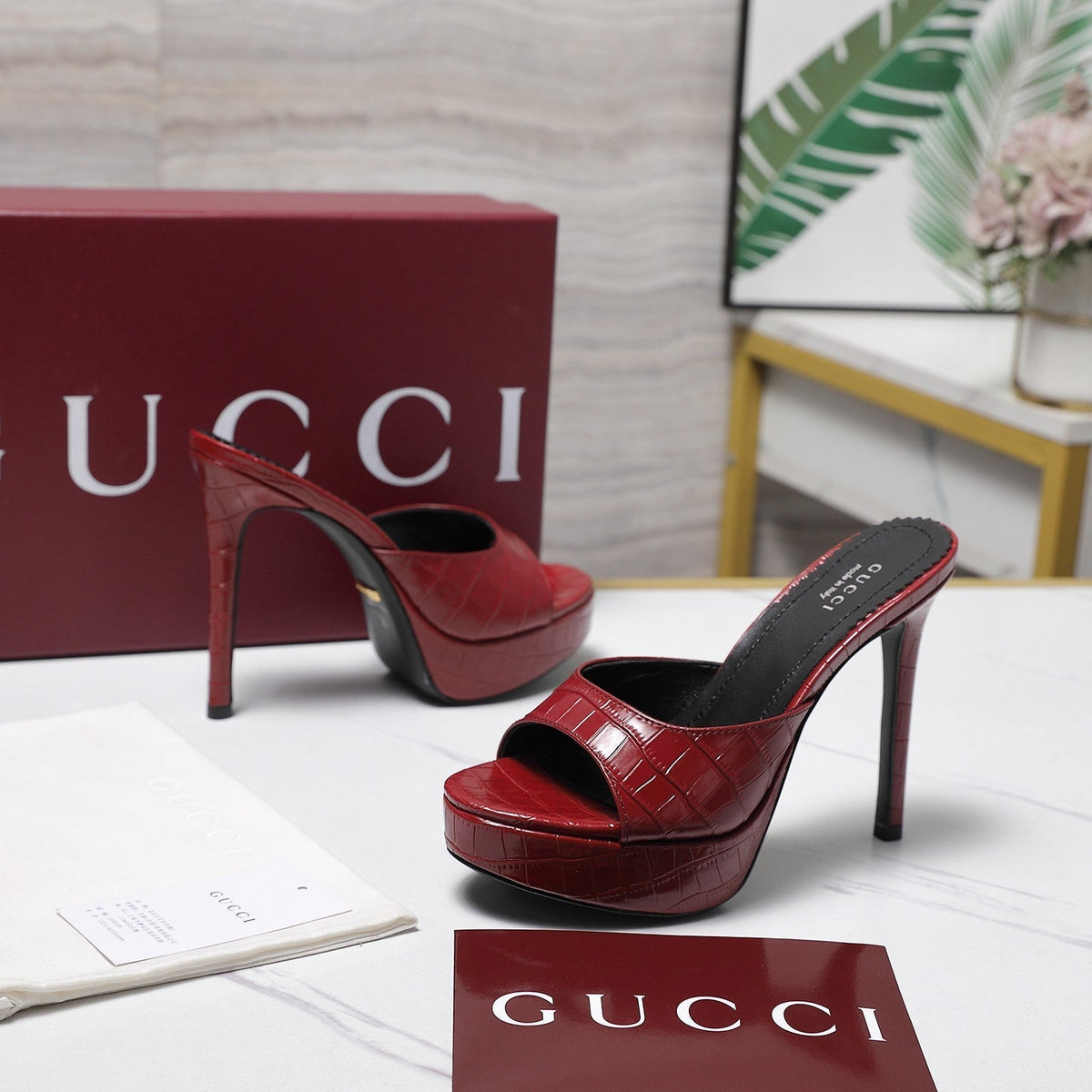 Gucci 26s Heeled Slide Sandals 12cm Dark Red Crocodile Embossed Patent Calfskin