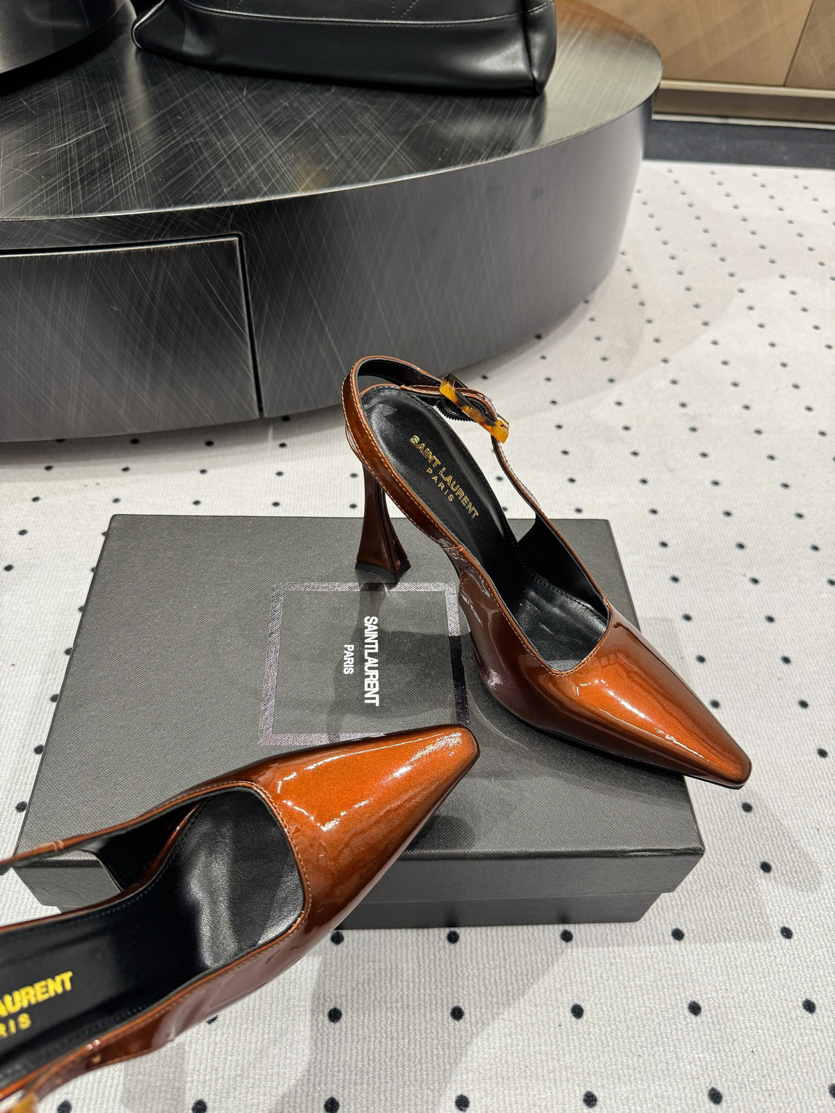 YSL 26s Slingback Heels 10.5cm Dark Orange Glossy Calfskin With Buckle Closure