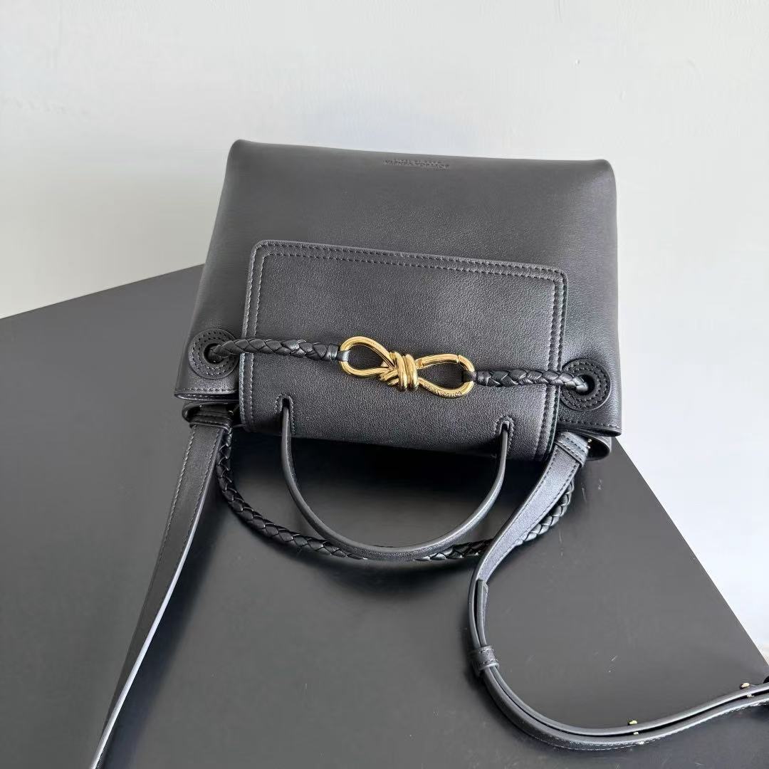 BV Ciao Ciao Medium Bag 26cm In Black Leather