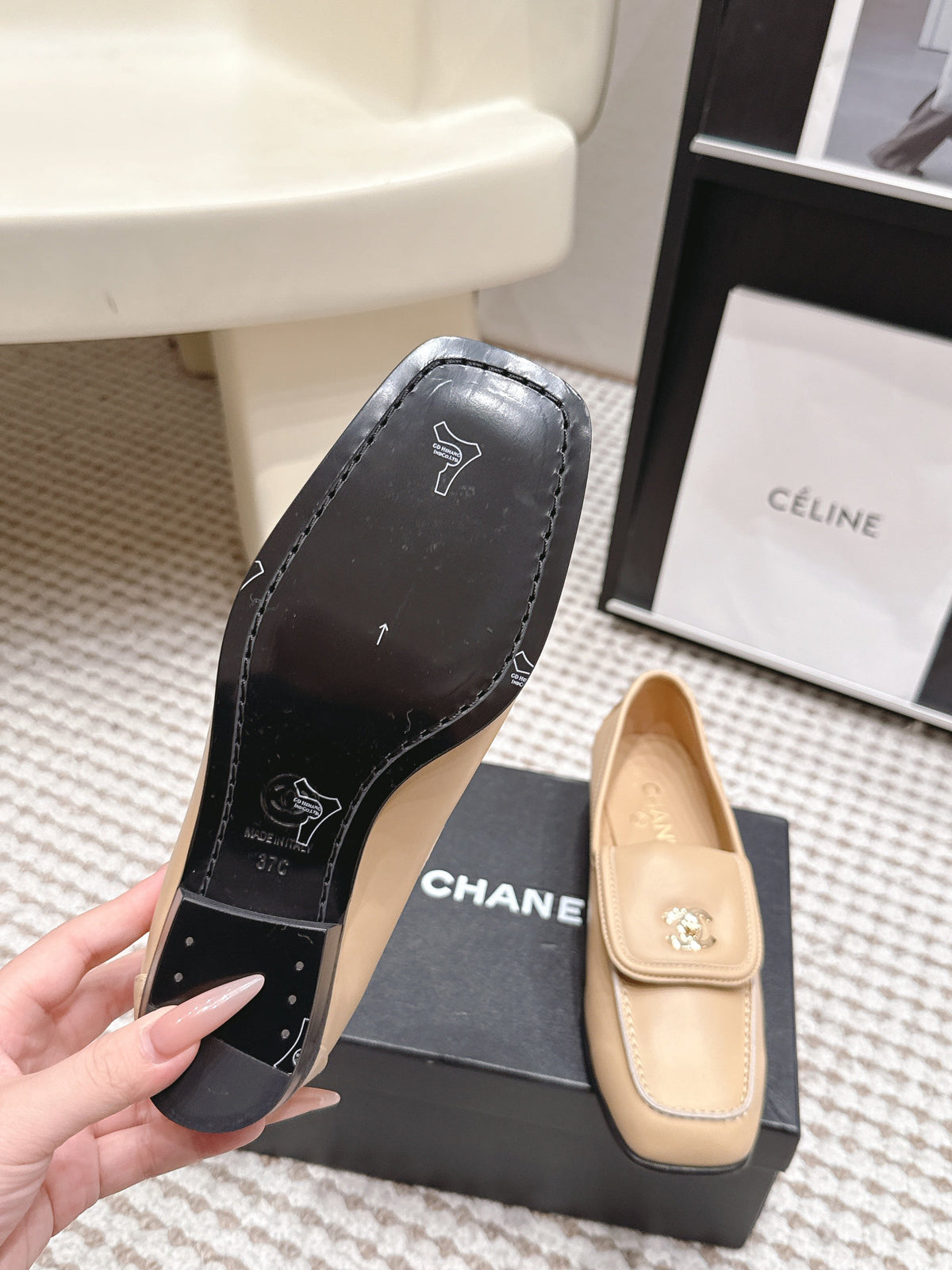 CC 26S Loafers in Beige Calfskin with Gold-Tone CC Logo