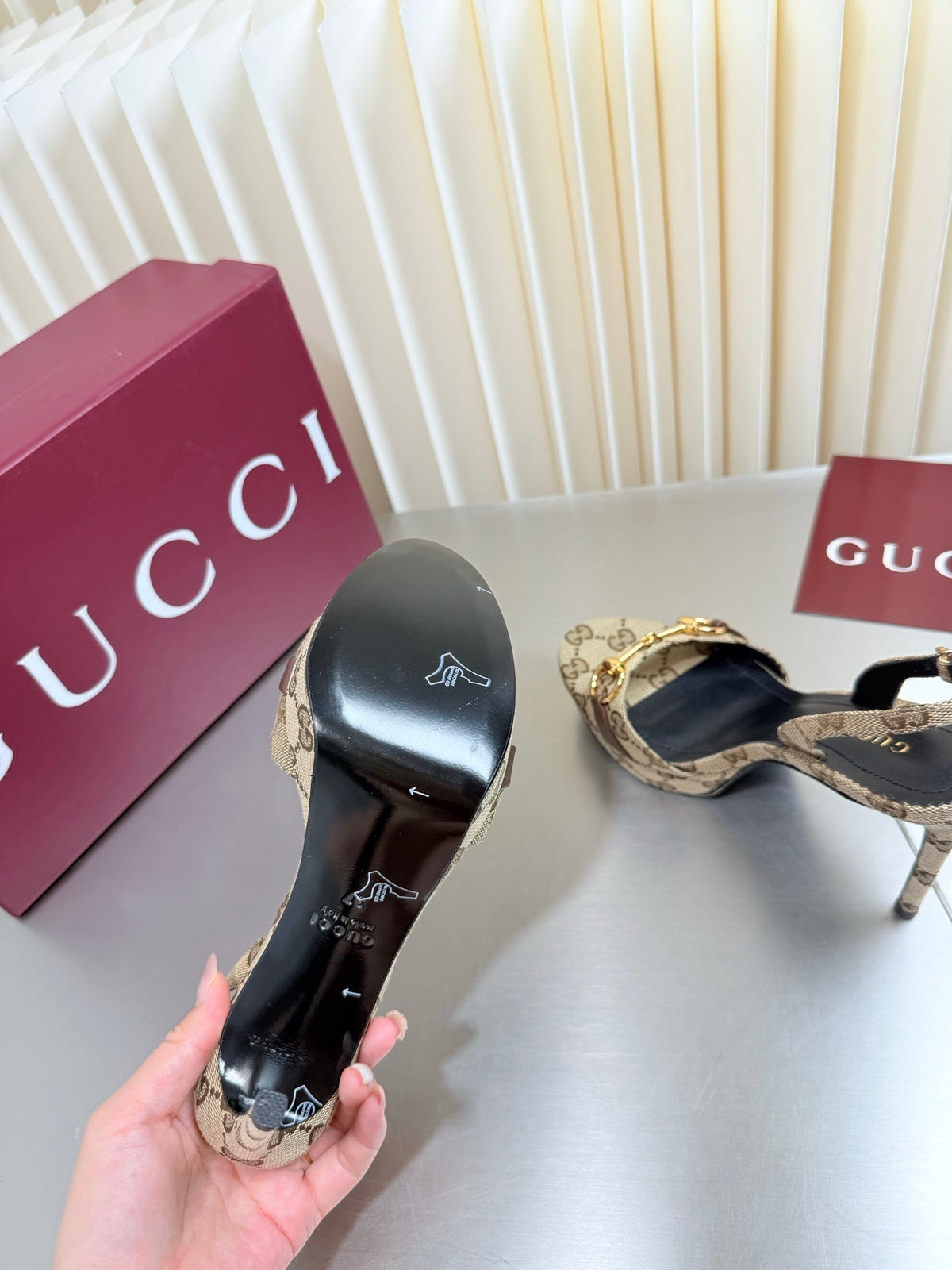 Gucci 26s Slingback Pump 10.5cm Beige GG Canvas