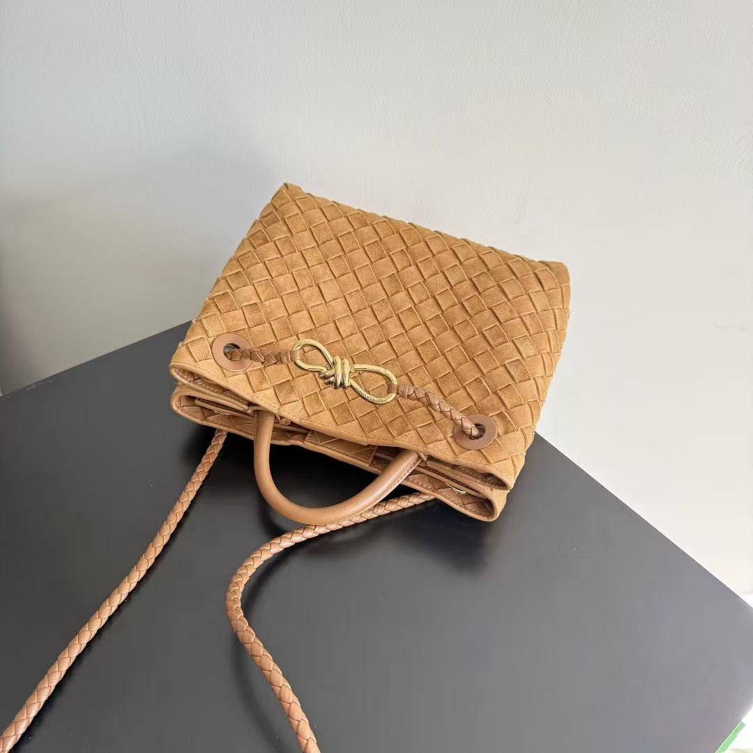 bv medium andiamo 25 brown suede