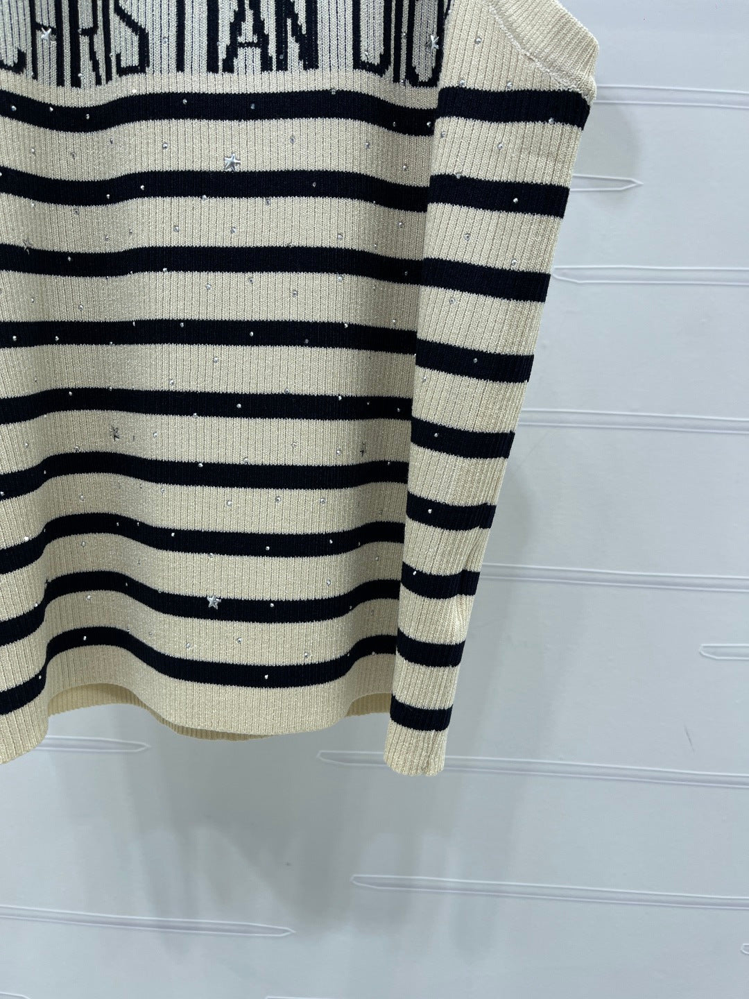 CD 26 Striped Rhinestone Knit Vest in Nylon 385416