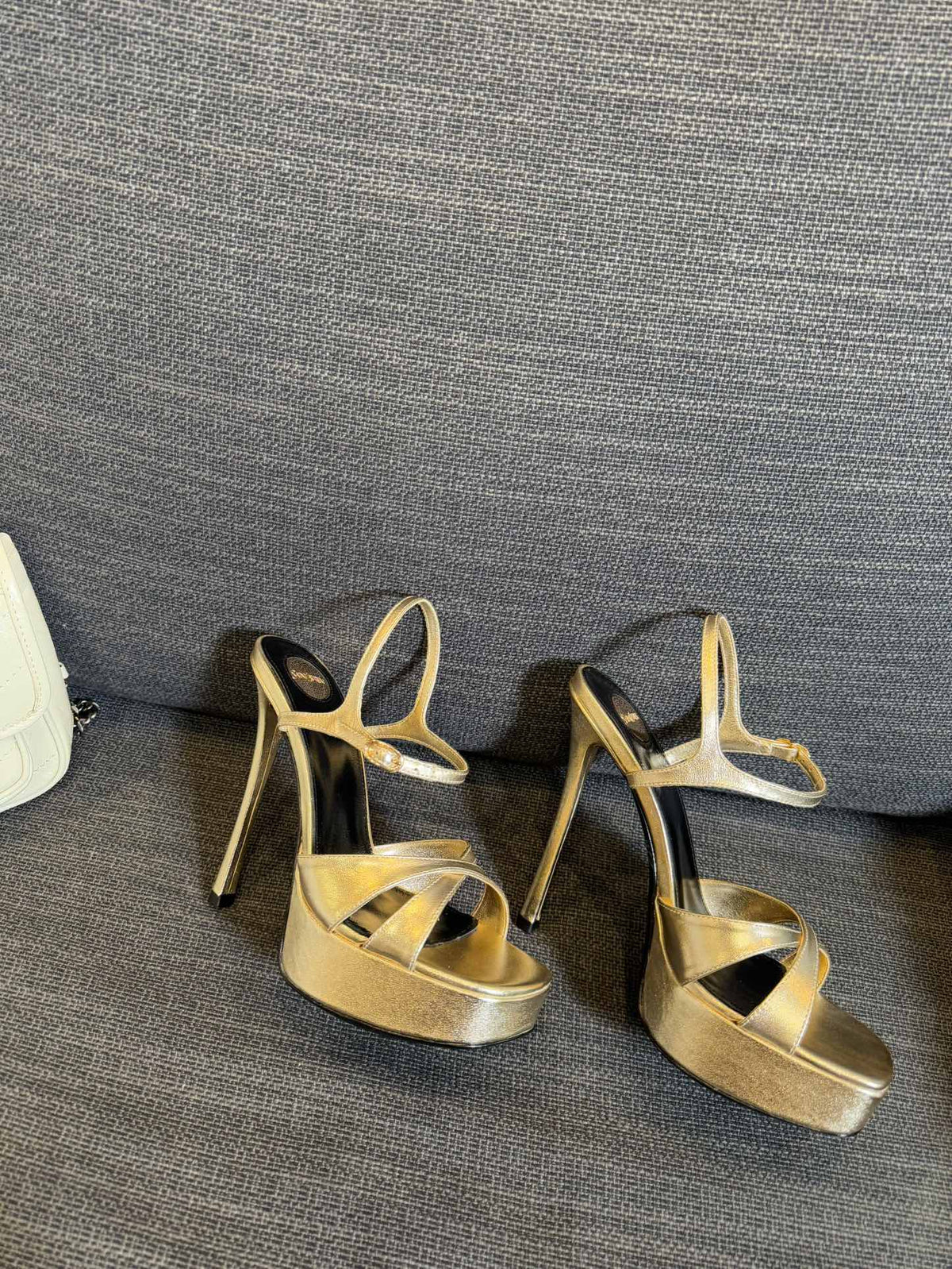 YSL 26S Cross-Strap Sandals 150 Mm Gold Calfskin