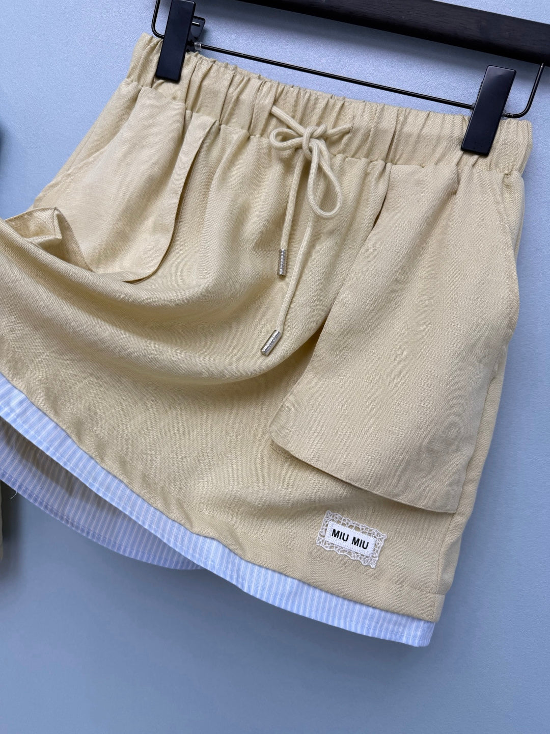 Miu Miu 26s Top And Skirt Set Style 1084