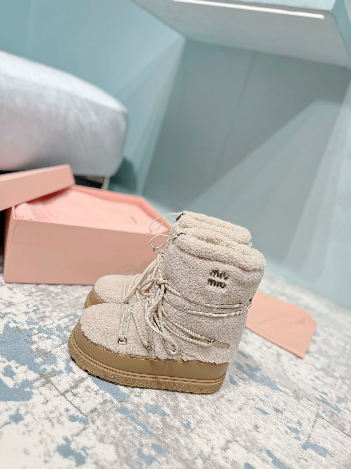Miumiu 26s Ankle Snow Boots Beige Wool