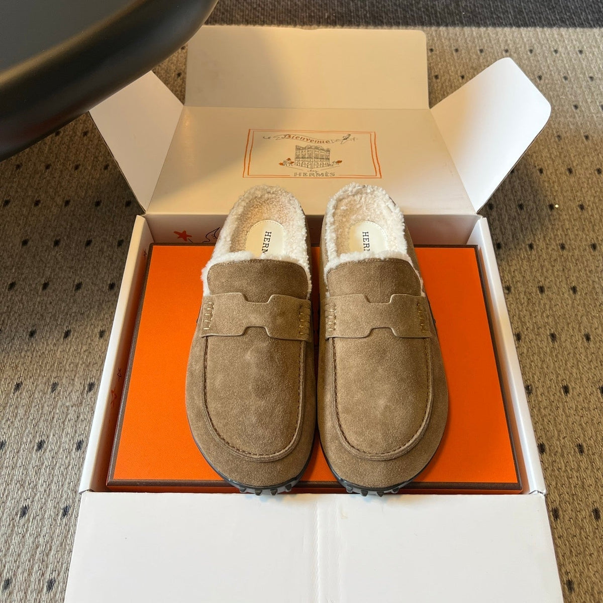 HM 26S Destin Mules Greyish Beige Suede