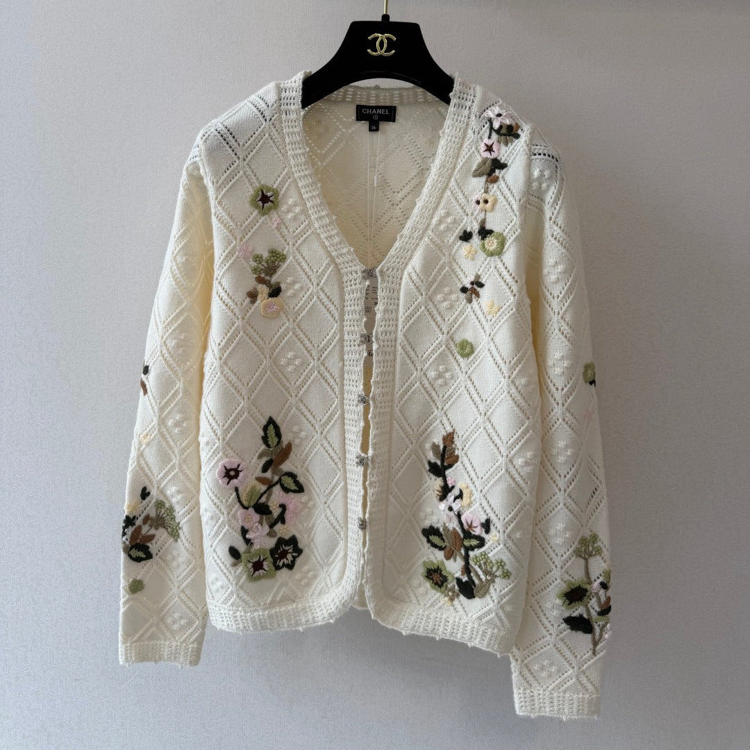 CC 26S Diamond Mesh Knit Cardigan Floral Embroidery Ivory Cashmere 433531