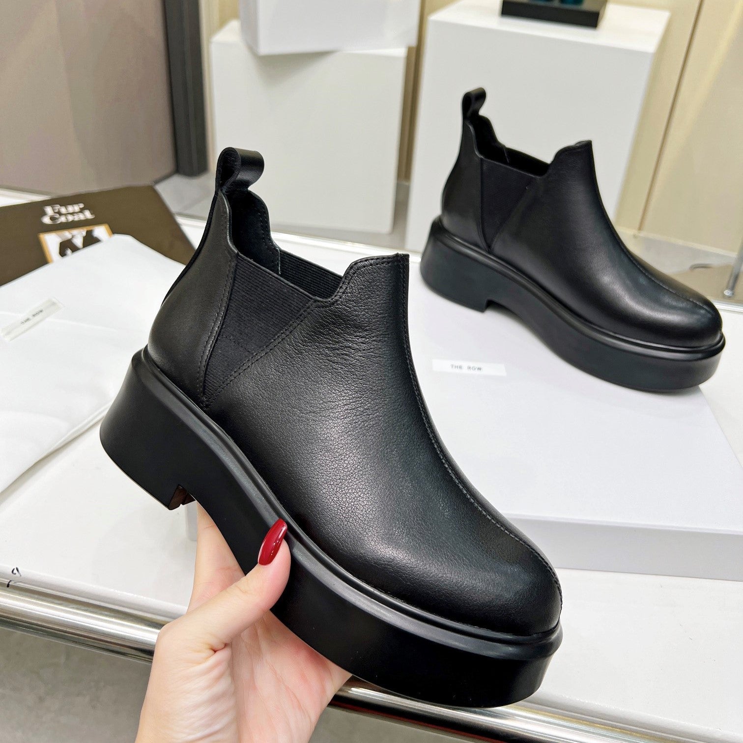 The Row Robin Boots Black Cowhide 455037