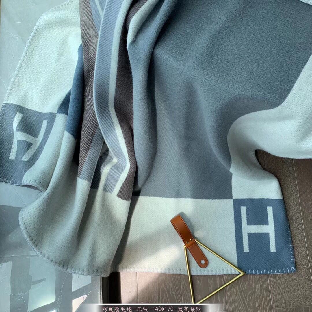 HM Avalon Throw Blanket Ecru Gris Wool Cashmere