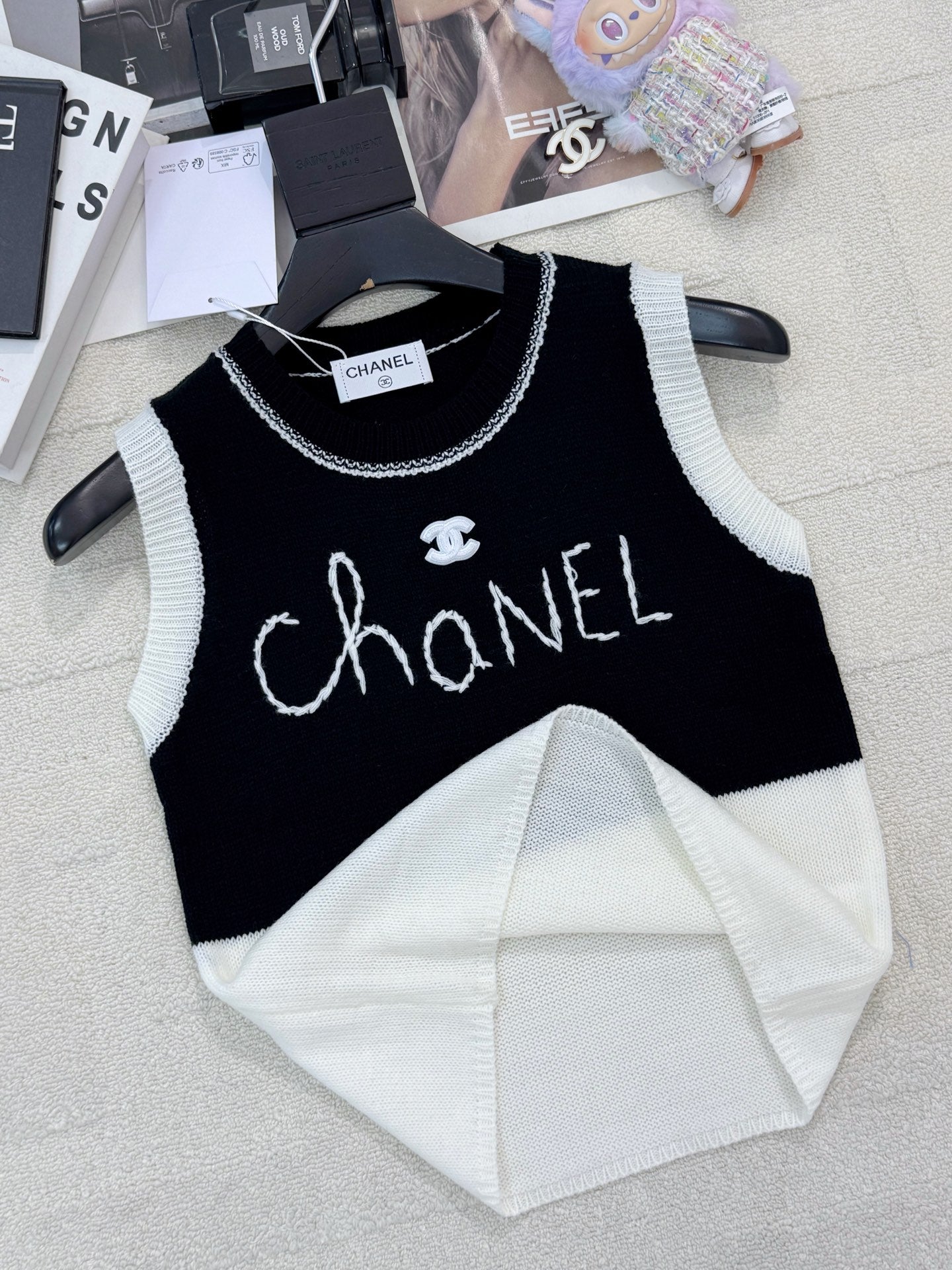 CC 26 Color-Blocked Vest in Tencel 386921