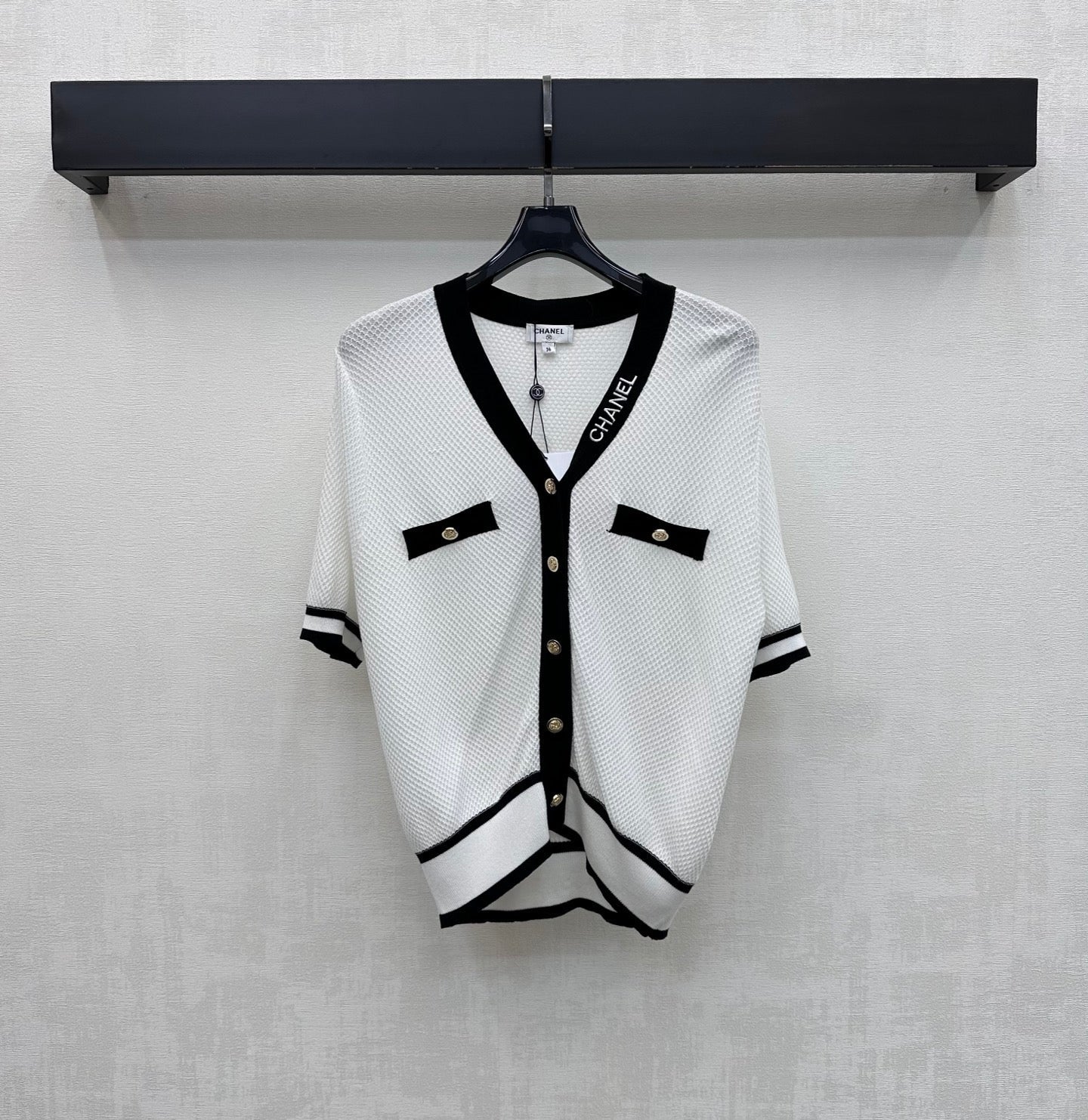CC 26 Color-Blocked V-Neck Short-Sleeve Knit Cardigan in Wool