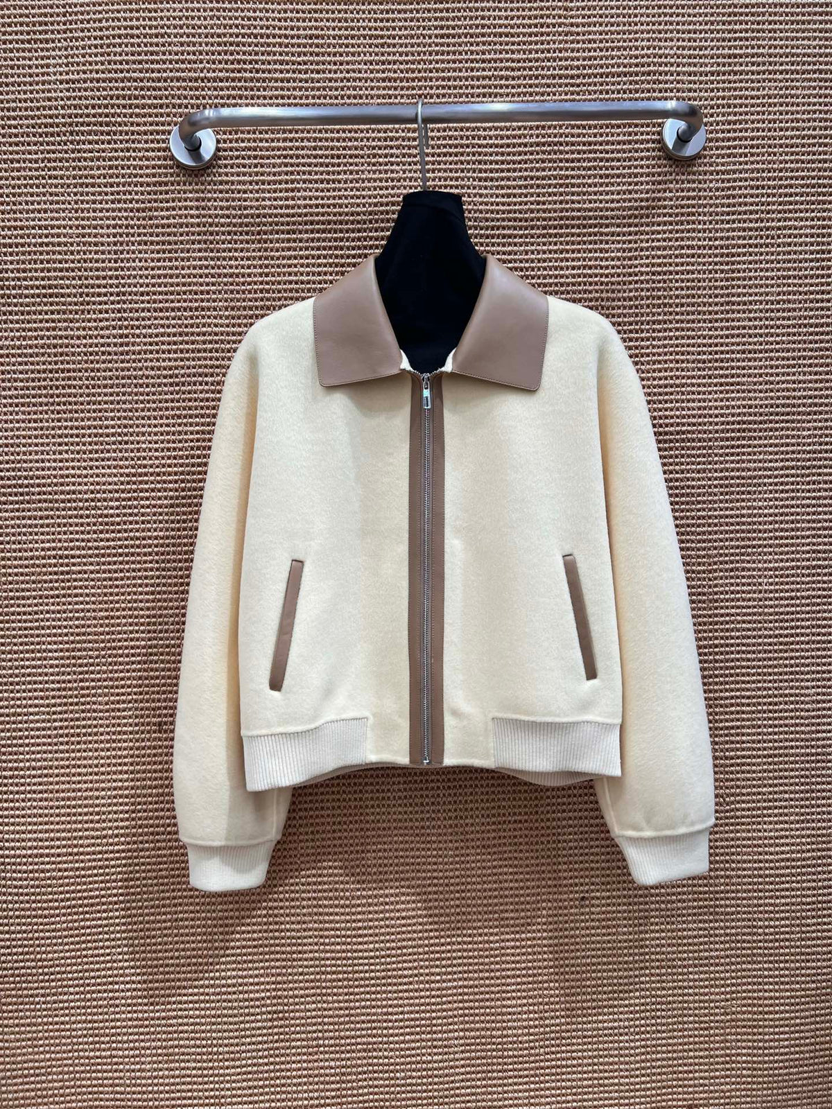 Max Mara 26S Leather Collar Knit Bomber Jacket 440818
