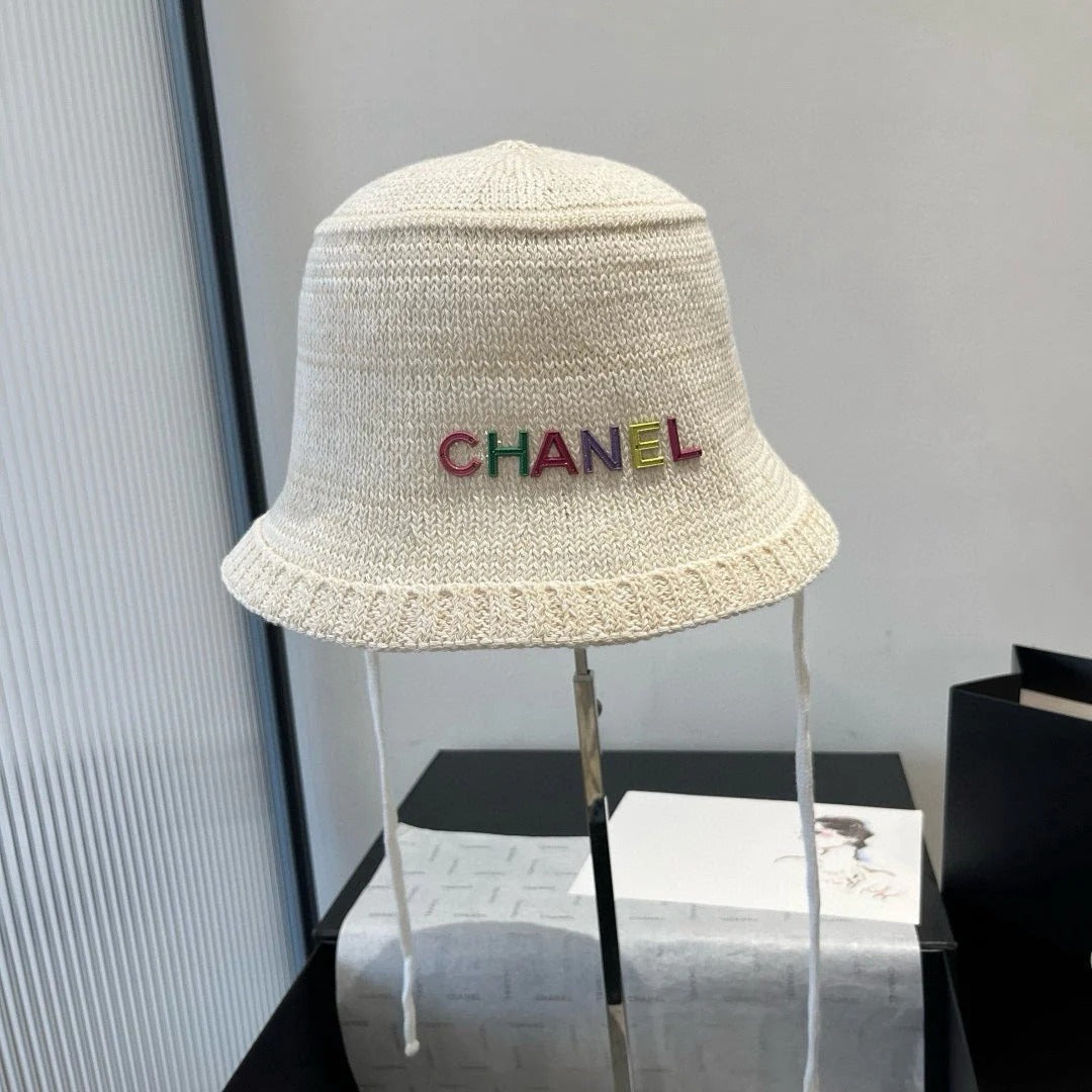 Chanel Knitted Bucket Hat White Wool 705664