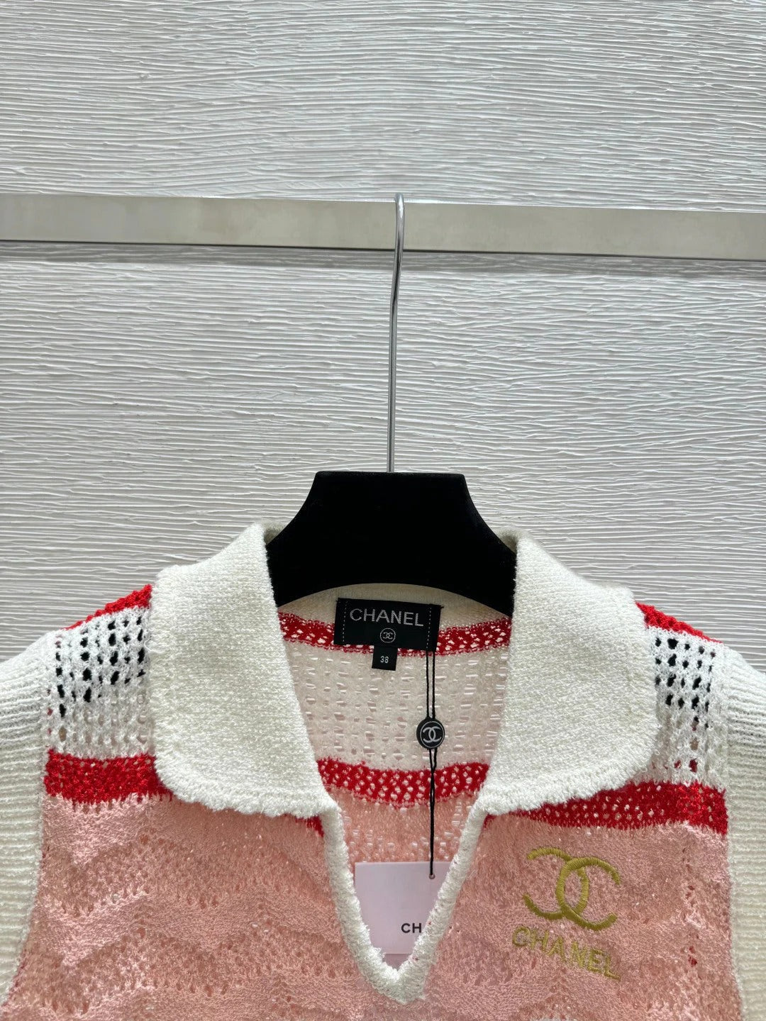 Chanel 2026 Striped Openwork Knit Vest Blue and Red Tencel 264033