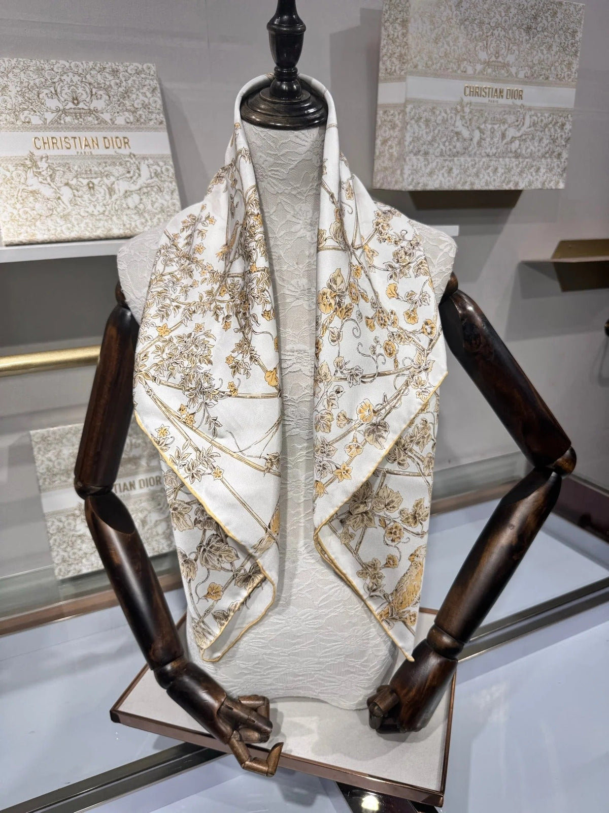 Dior 2026 Jardin D-Etoile Scarf 90cm White Mix Yellow Silk 203386