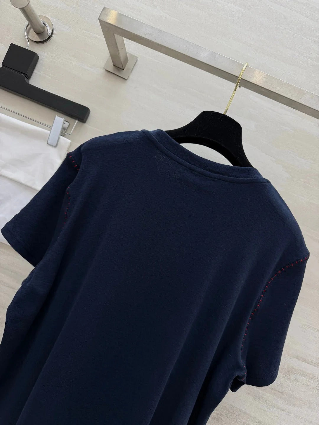 Chanel 2026 Hand-stitched Short-Sleeve T-Shirt Cotton 666402