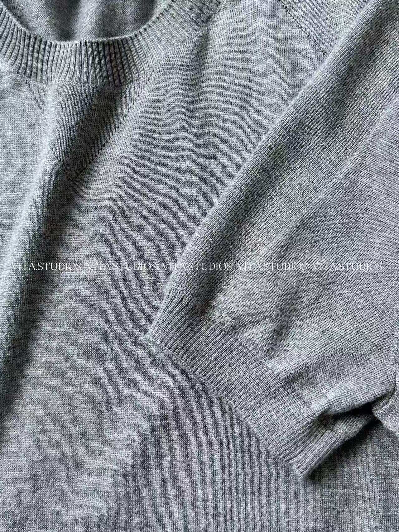 Chanel 26 Crew Neck Knit Short-Sleeve T-Shirt Gray in Cashmere 279386