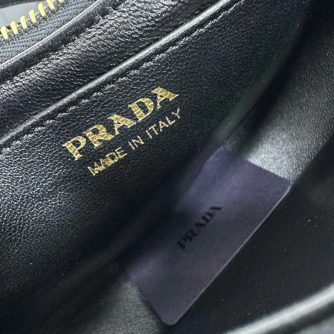 Prada 2026 Arque Shoulder Bag 22.5cm Patent Calfskin