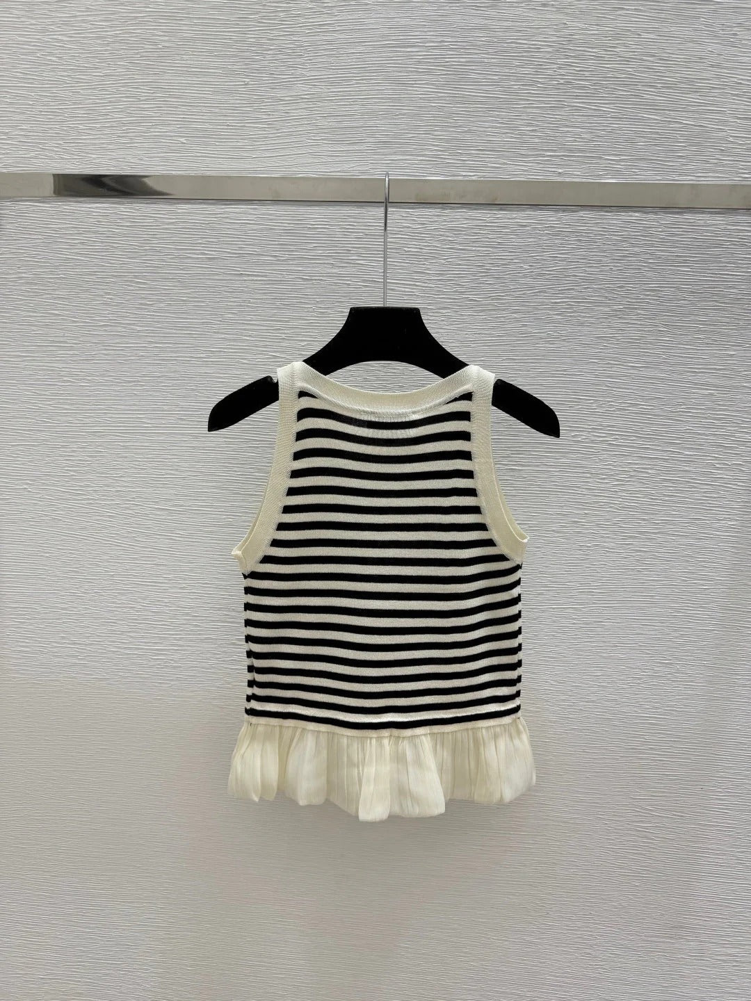 Chanel 2026 Knitted Vest Wool 633807