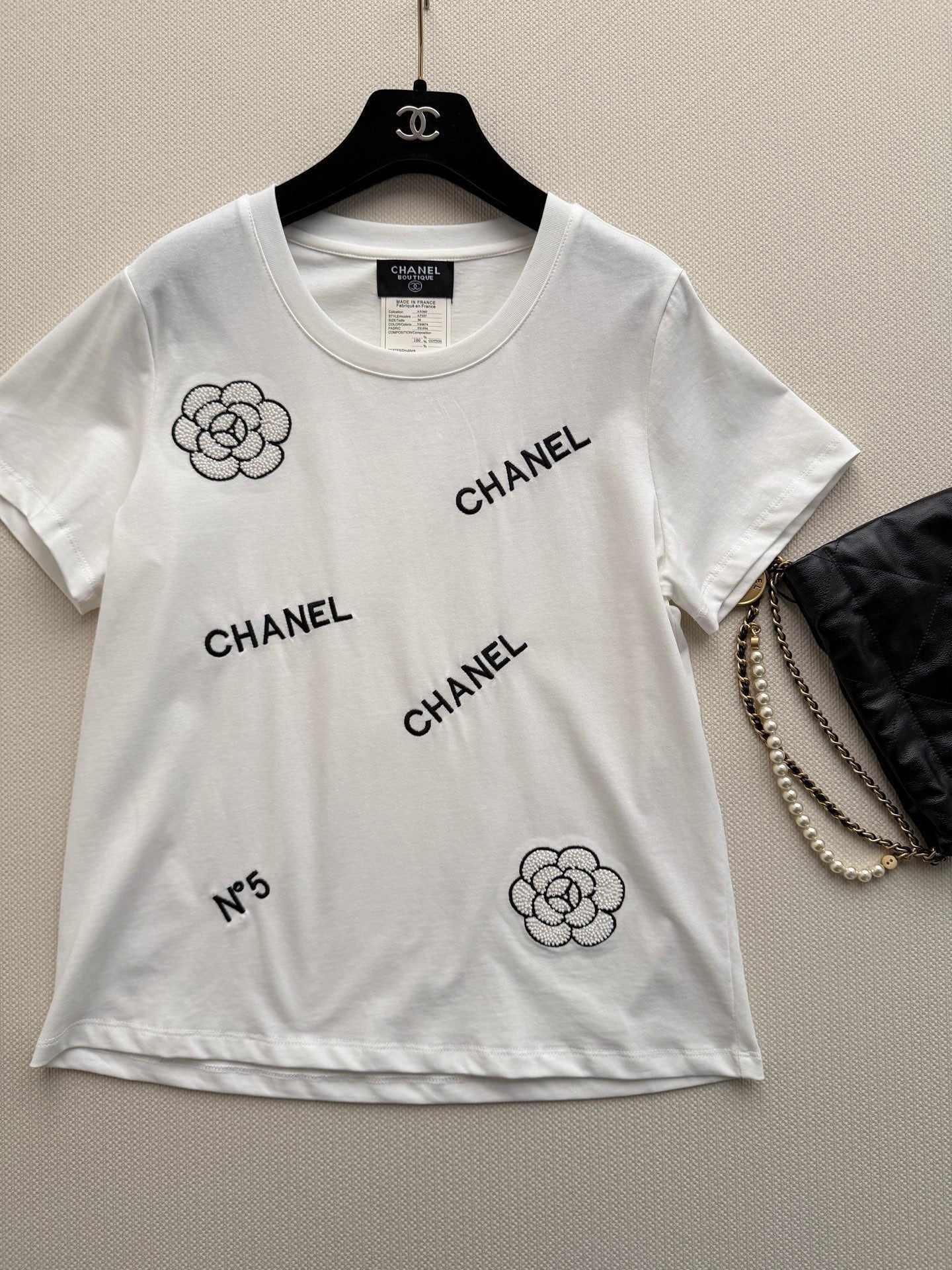 Chanel T-shirt White in Cotton 306183