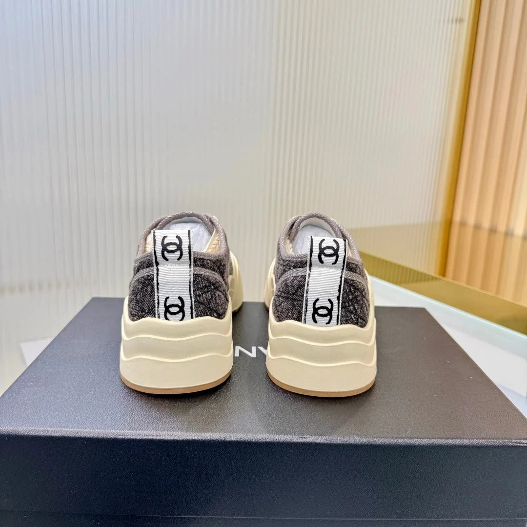 Chanel 2026 Sneaker Black White Denim 928233