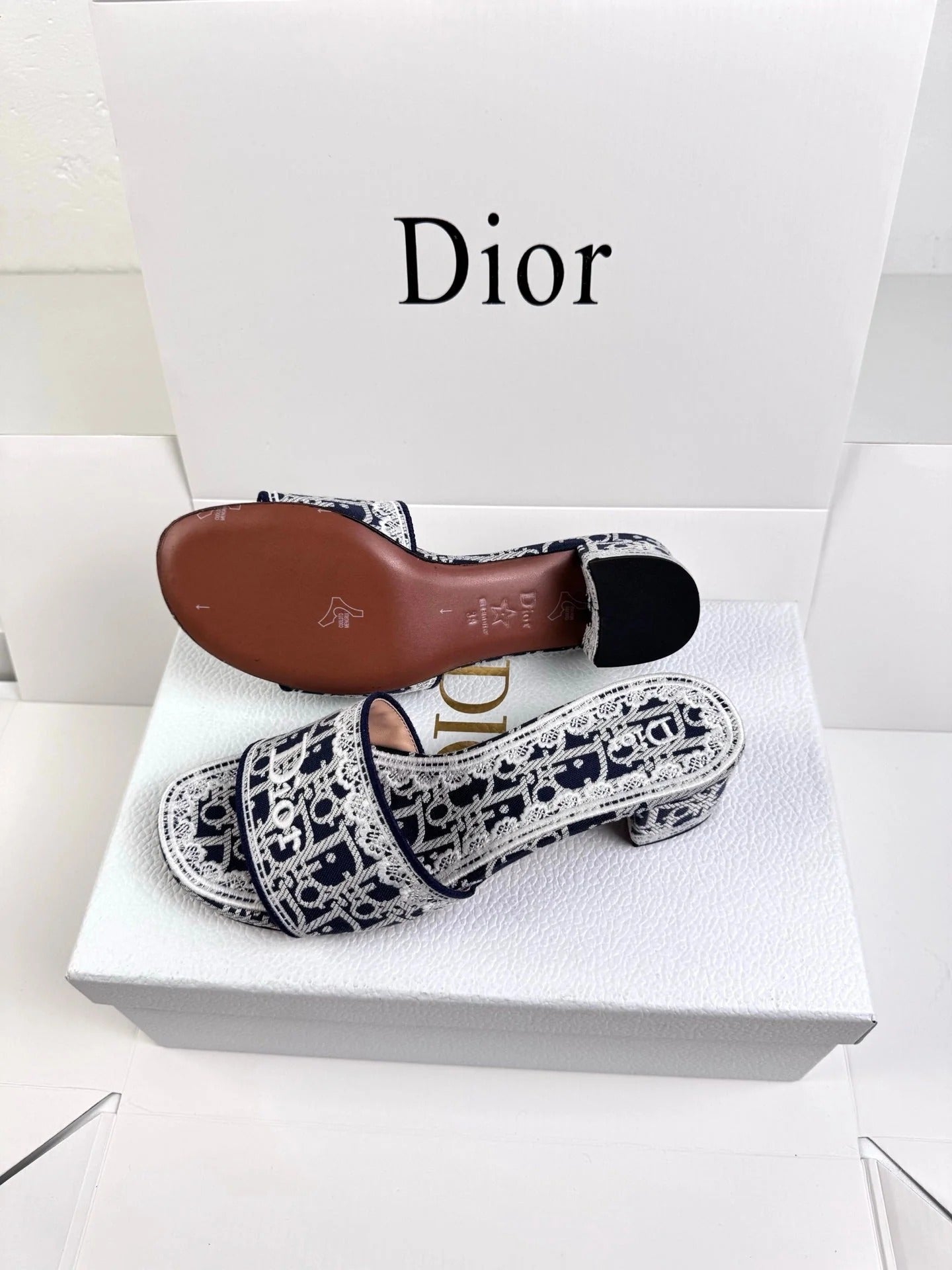 Dior 2026 Bow Sandal Canvas Leather 907874