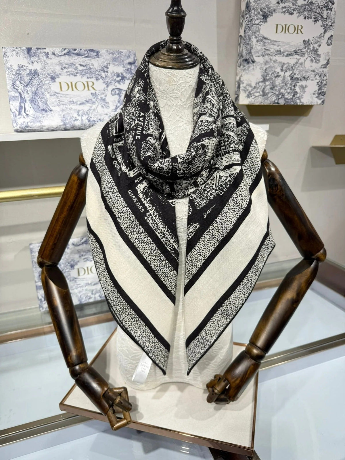 Dior 2026 Square Scarf 140cm Velvet 196028