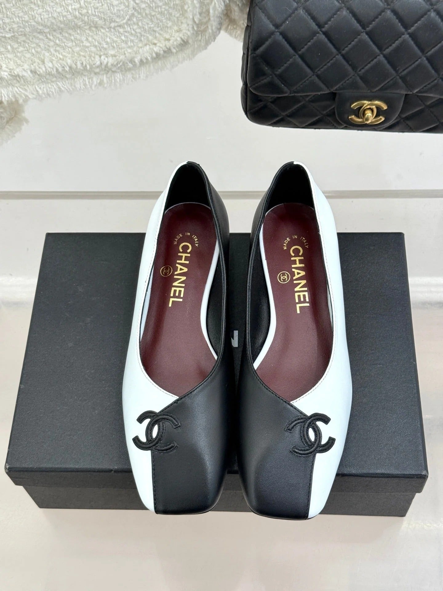 CC 26S Double C Patchwork Ballet Flat Black White in Cowhide 706366
