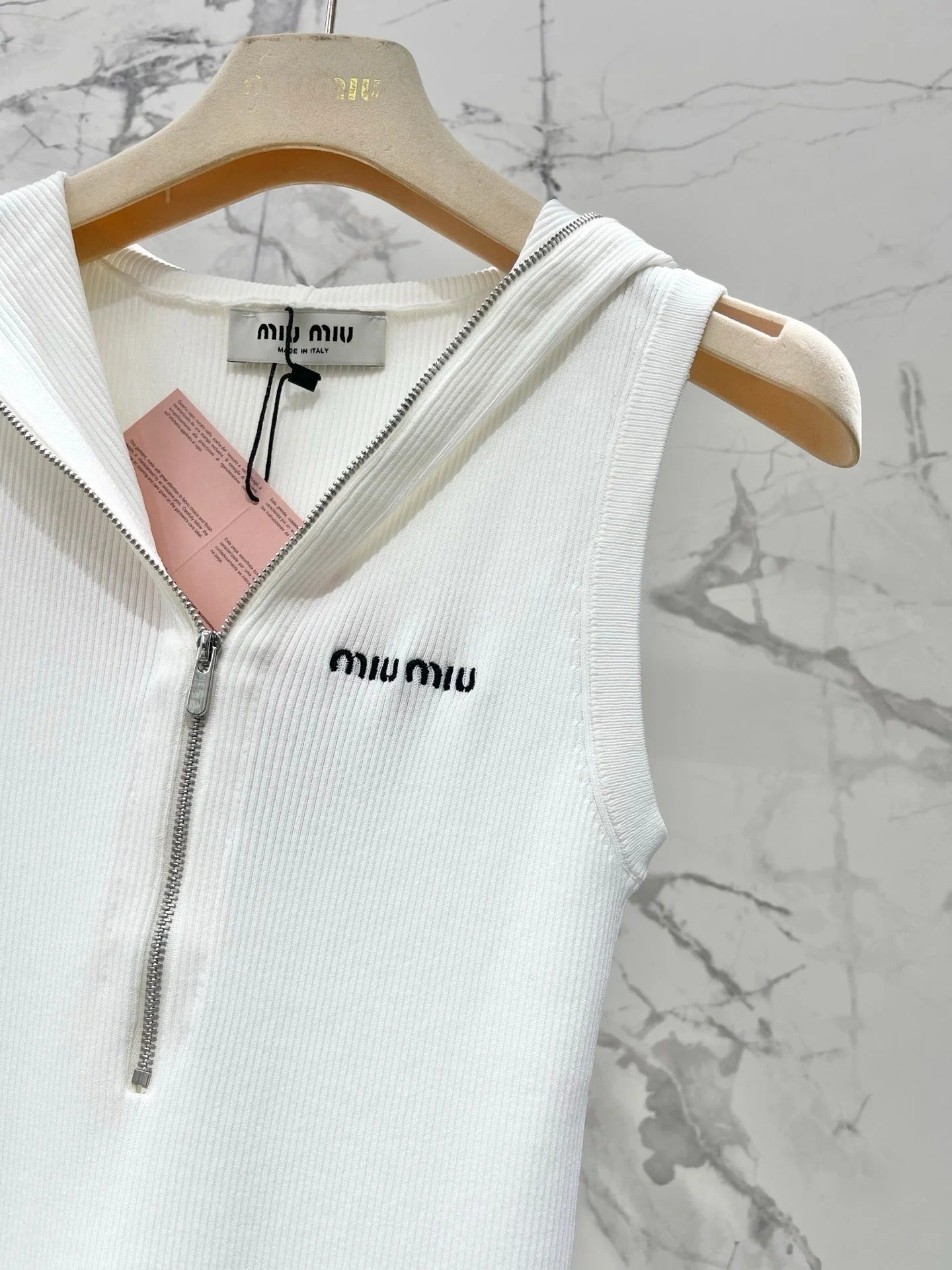 MiuMiu 2026 Hooded Zipper Tank Top Tencel 636581