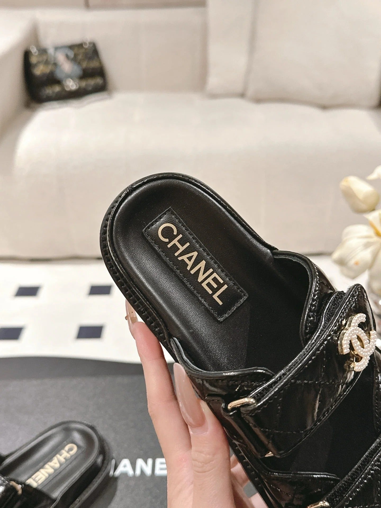 CC 25 Dad Sandal Mules Black Patent Leather 237585
