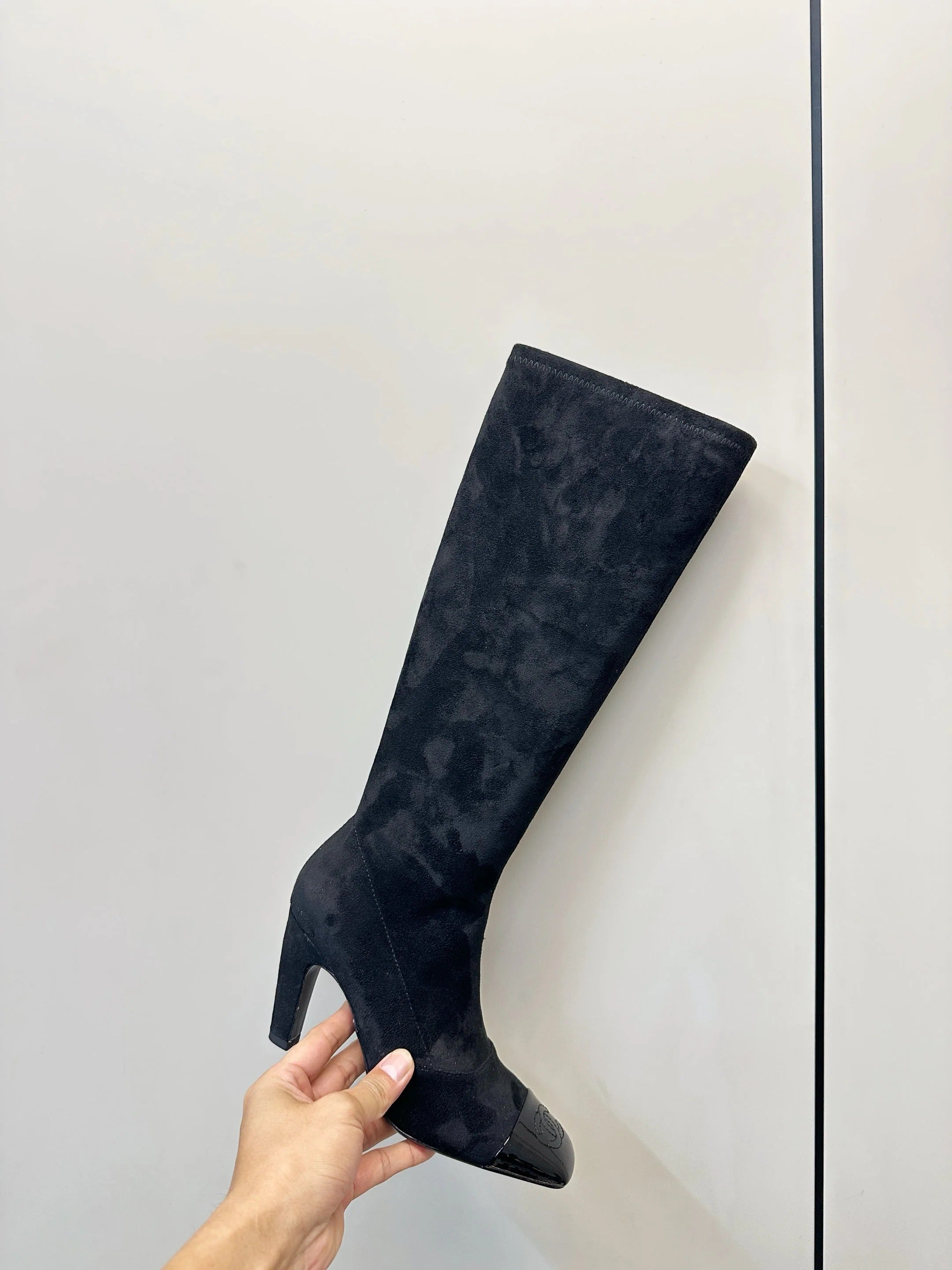 Chanel 2026 Stretch Boots 80mm Suede Cowhide 986293