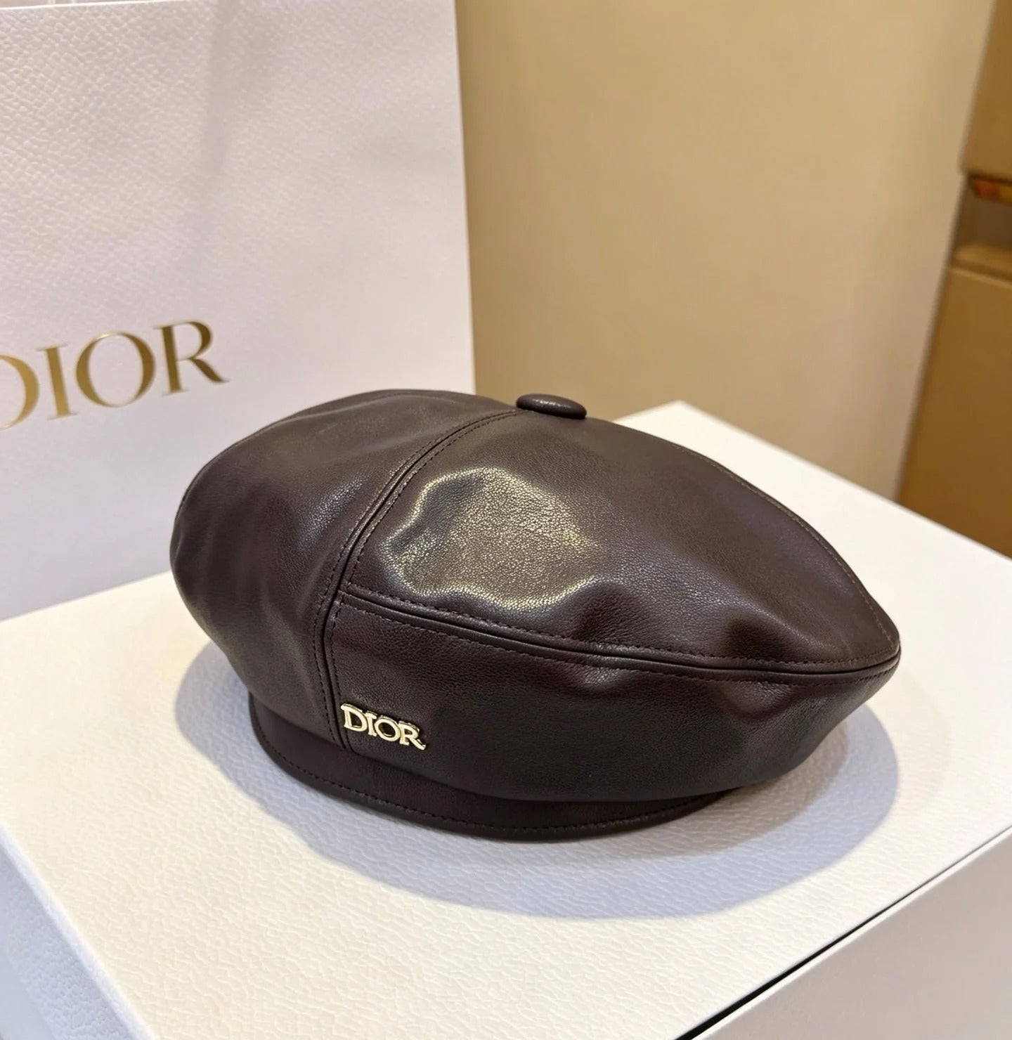 Dior Beret Leather 212928