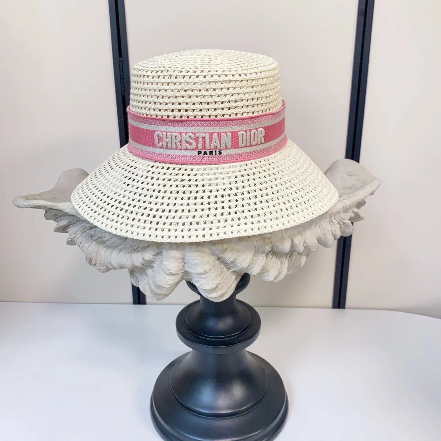 Dior Straw Hat With Embroidered Logo 212956