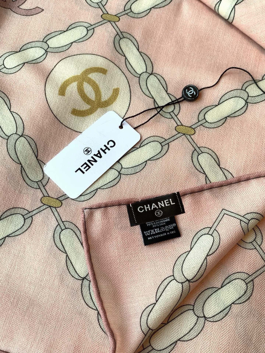 Chanel 26s Scarf 140 In Cashmere Silk 306125
