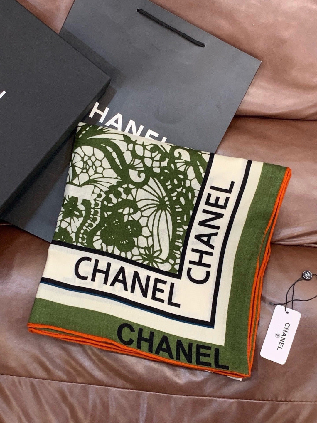 Chanel 26s Scarf 140 In Cashmere Silk 306133
