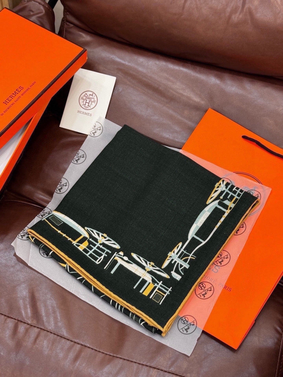 Hermes 26s Printed Square Scarf 140 In Silk 311928
